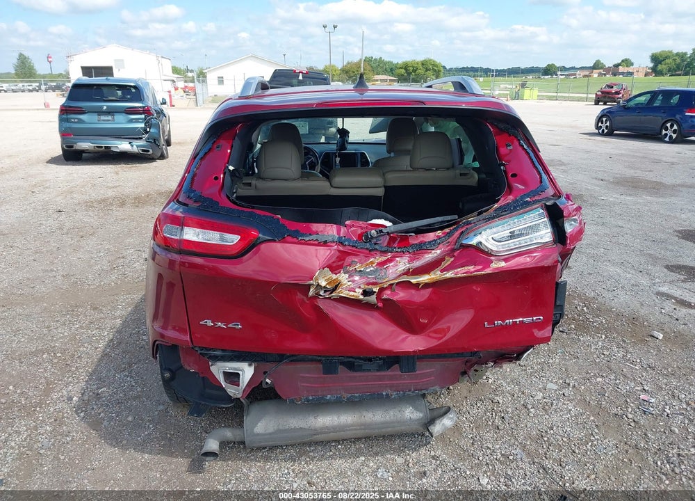 2016 JEEP CHEROKEE VIN: 1C4PJMDS1GW120637