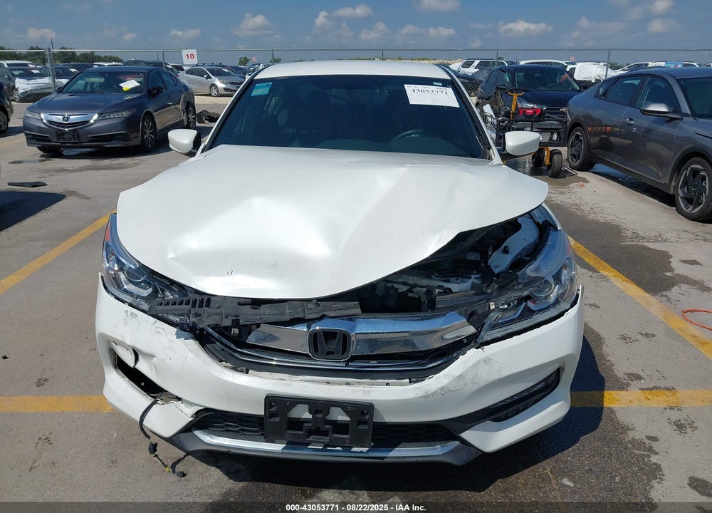 2017 HONDA ACCORD VIN: 1HGCR2F17HA171589
