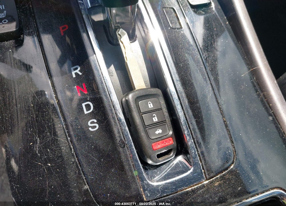 2017 HONDA ACCORD VIN: 1HGCR2F17HA171589