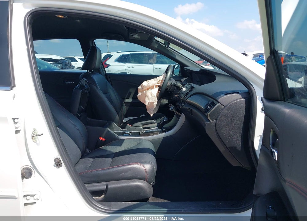2017 HONDA ACCORD VIN: 1HGCR2F17HA171589