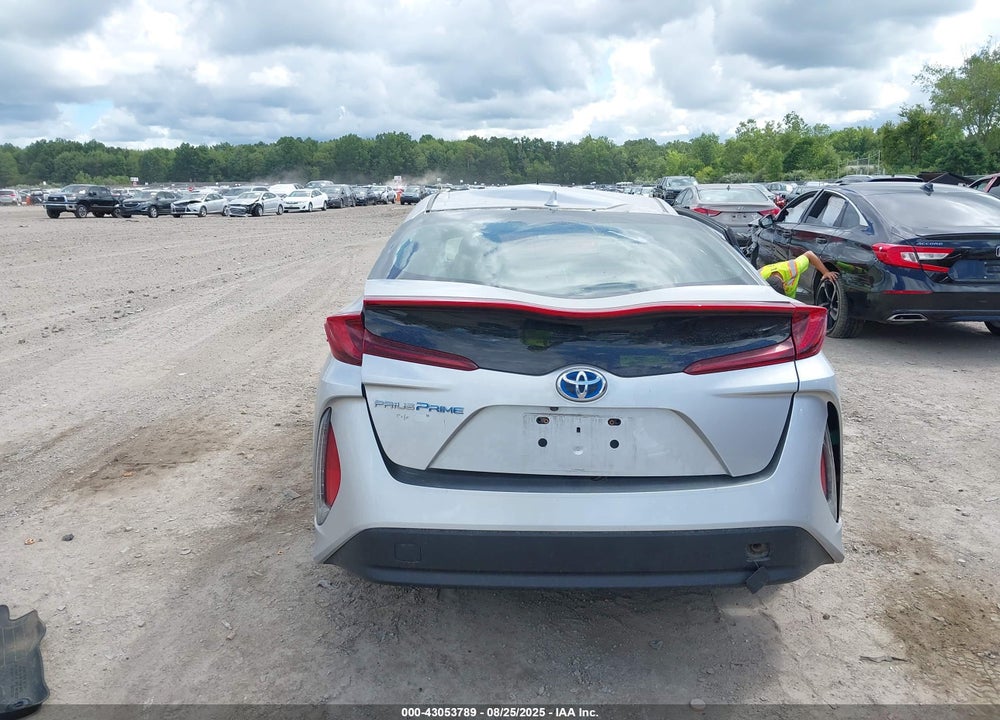 2017 TOYOTA PRIUS PRIME VIN: JTDKARFP1H3040483