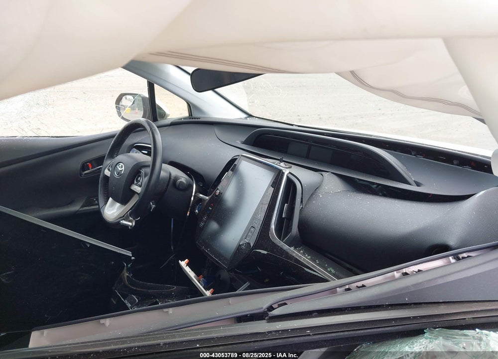 2017 TOYOTA PRIUS PRIME VIN: JTDKARFP1H3040483