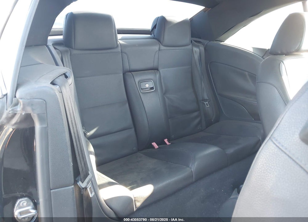 2007 VOLKSWAGEN EOS 2.0T VIN: WVWAA71F27V019546