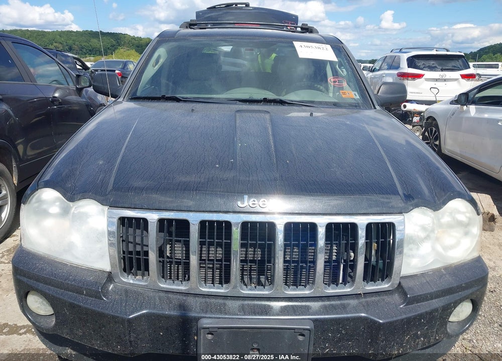 2005 JEEP GRAND CHEROKEE VIN: 1J8HR58275C606812