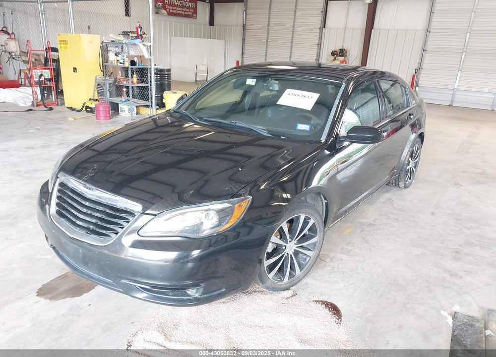2013 CHRYSLER 200 VIN: 1C3CCBCG7DN578294