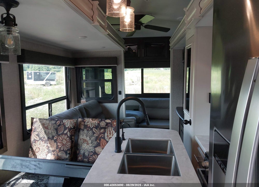 2022 JAYCO EAGLE 321RSTS VIN: 1UJCJ0BT5N1WD0174