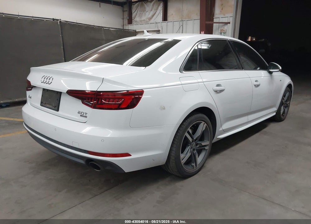 2018 AUDI A4 VIN: WAULMAF43JA229136