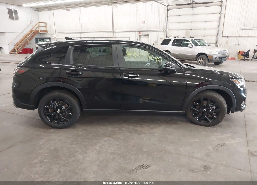 2025 HONDA HR-V AWD SPORT VIN: 3CZRZ2H55SM737410