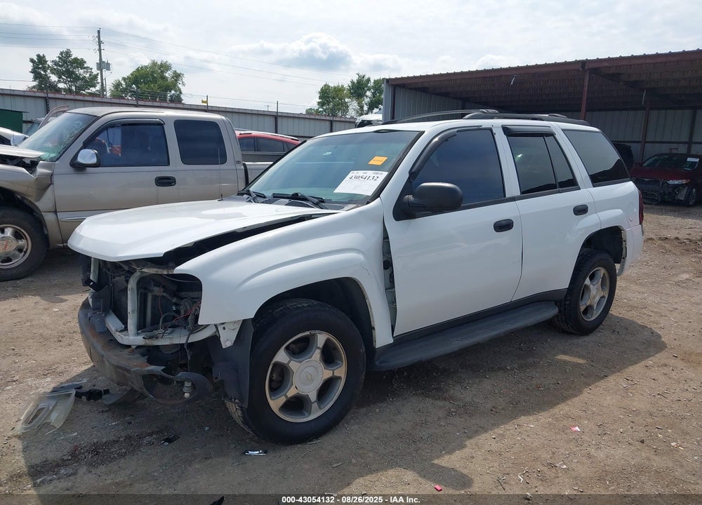 2008 CHEVROLET TRAILBLAZER VIN: 1GNDS13S482141949