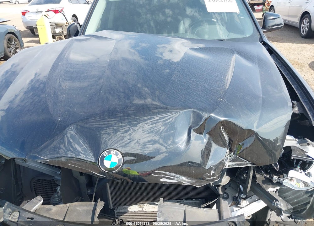 2016 BMW X3 VIN: 5UXWZ7C5XG0R32537