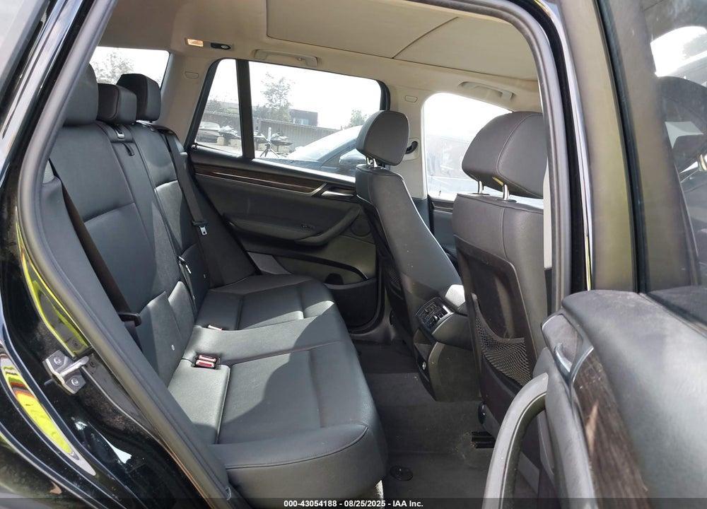 2016 BMW X3 VIN: 5UXWZ7C5XG0R32537