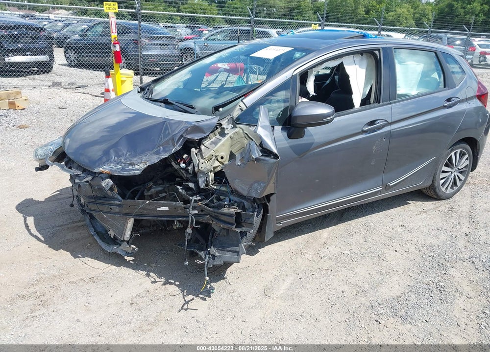 2015 HONDA FIT EX/EX-L VIN: 3HGGK5H83FM704586