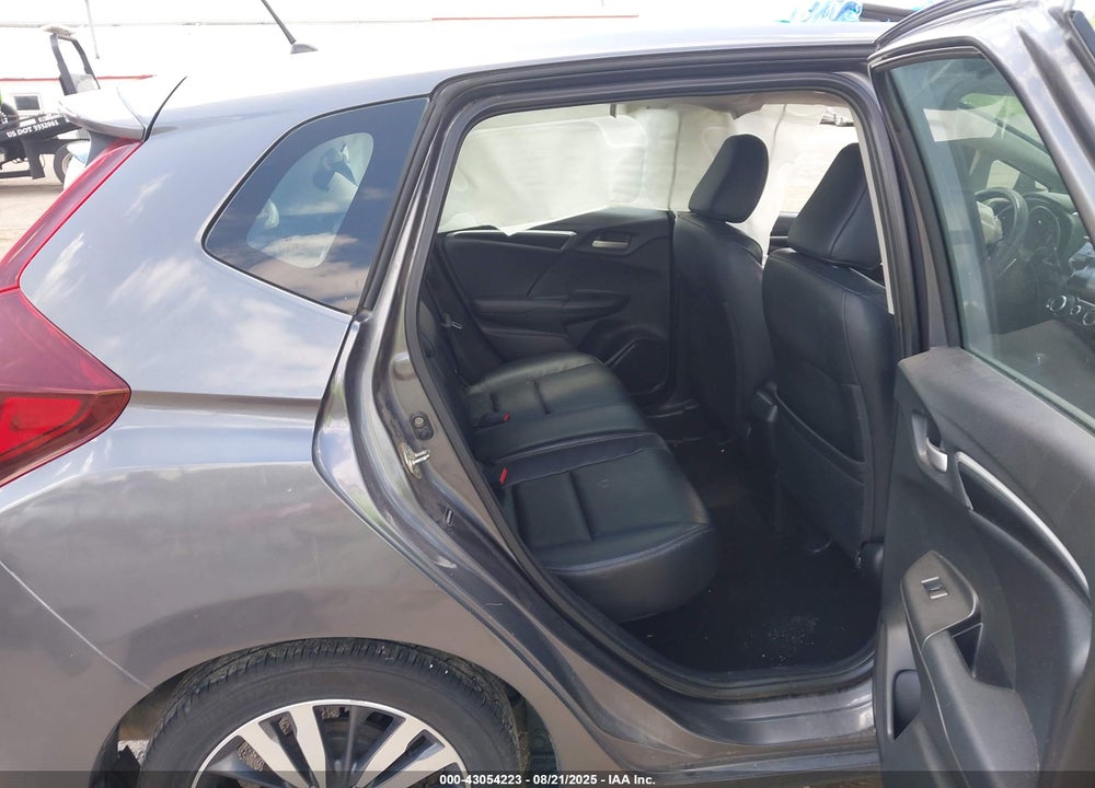 2015 HONDA FIT EX/EX-L VIN: 3HGGK5H83FM704586