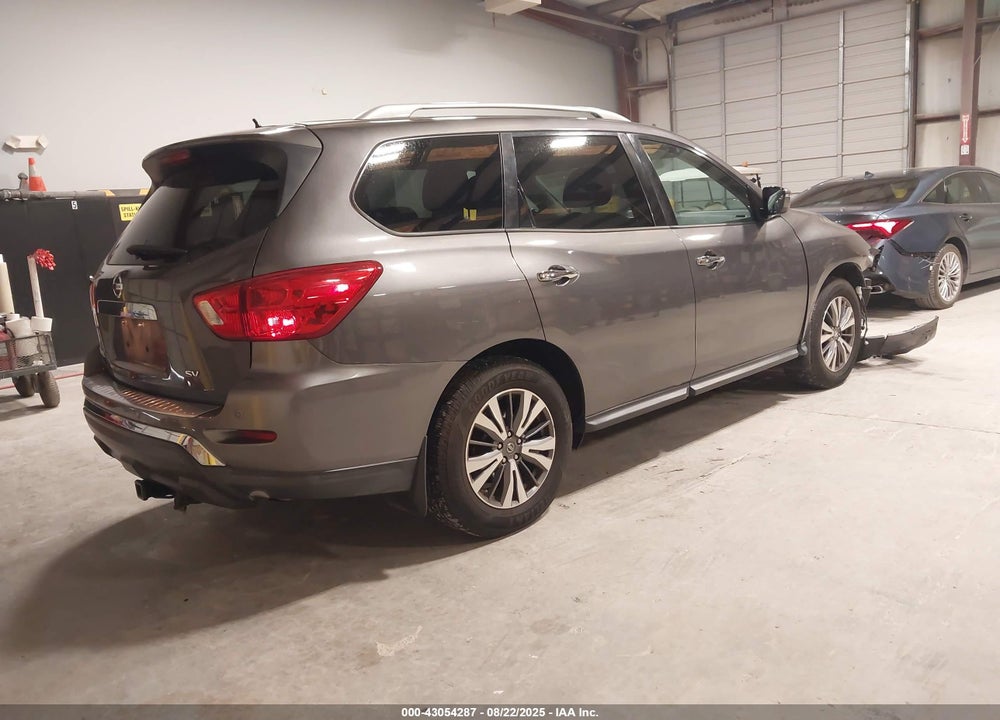 2017 NISSAN PATHFINDER SV VIN: 5N1DR2MN5HC621006