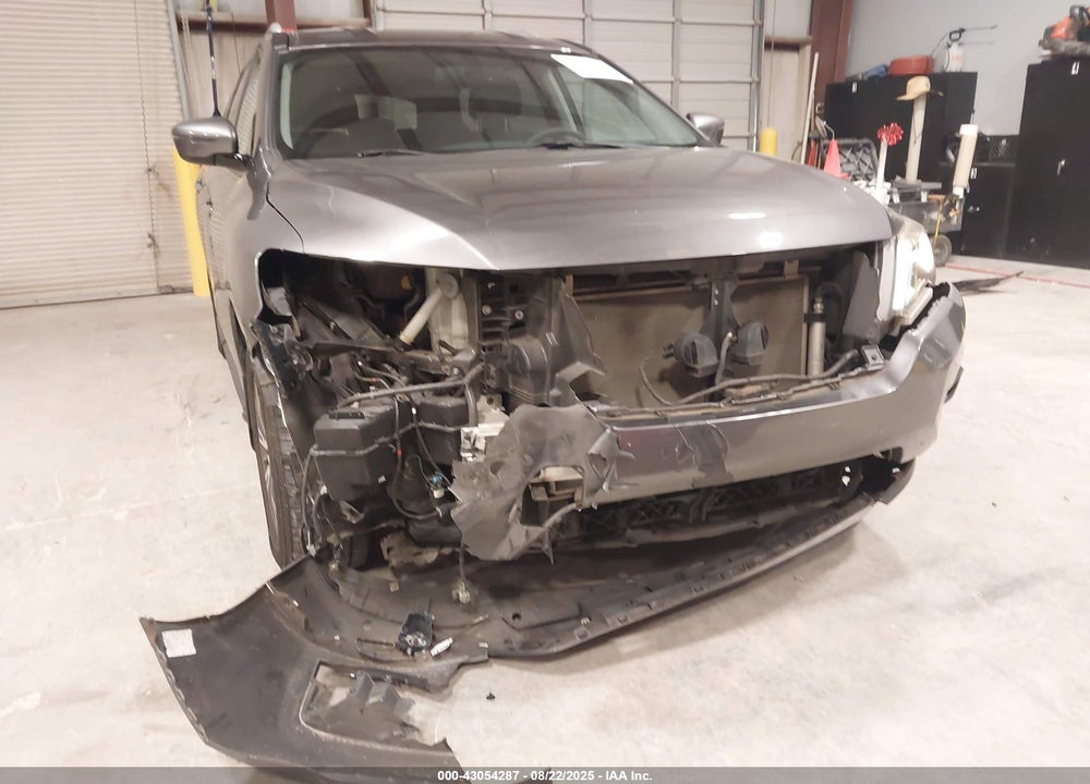 2017 NISSAN PATHFINDER SV VIN: 5N1DR2MN5HC621006