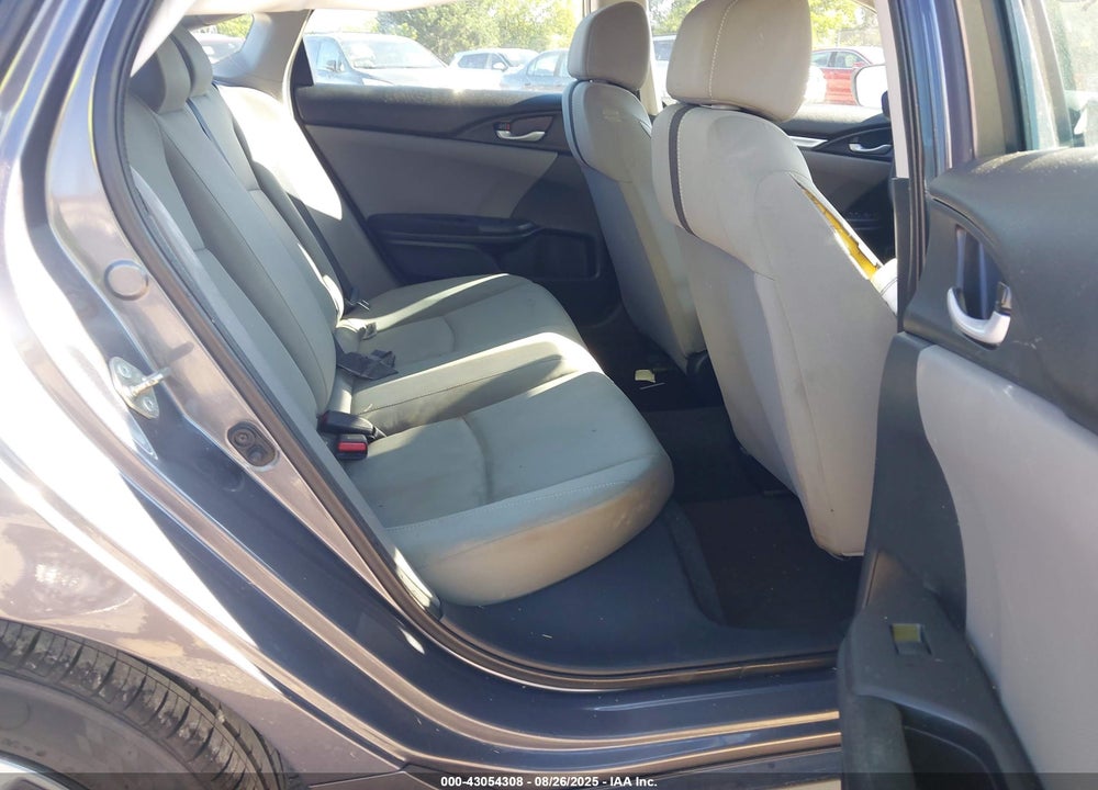 2019 HONDA CIVIC LX VIN: 2HGFC2F68KH606607