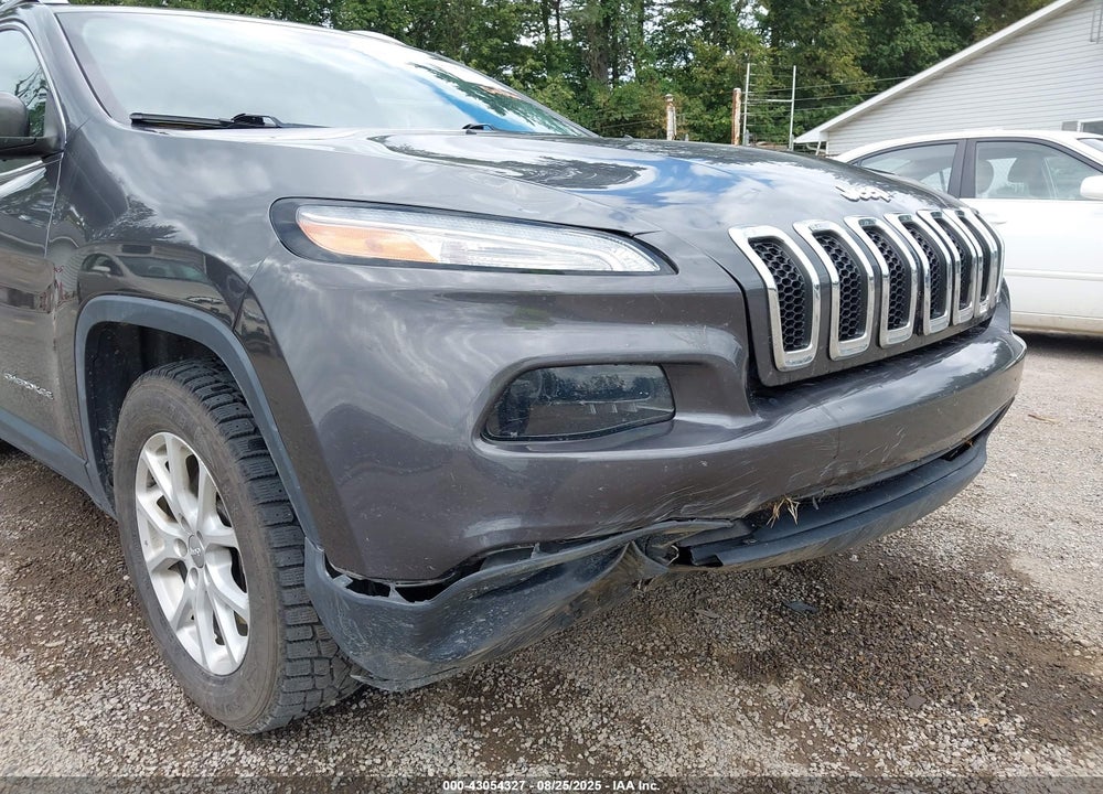 2017 JEEP CHEROKEE LATITUDE 4X4 VIN: 1C4PJMCB7HW590805