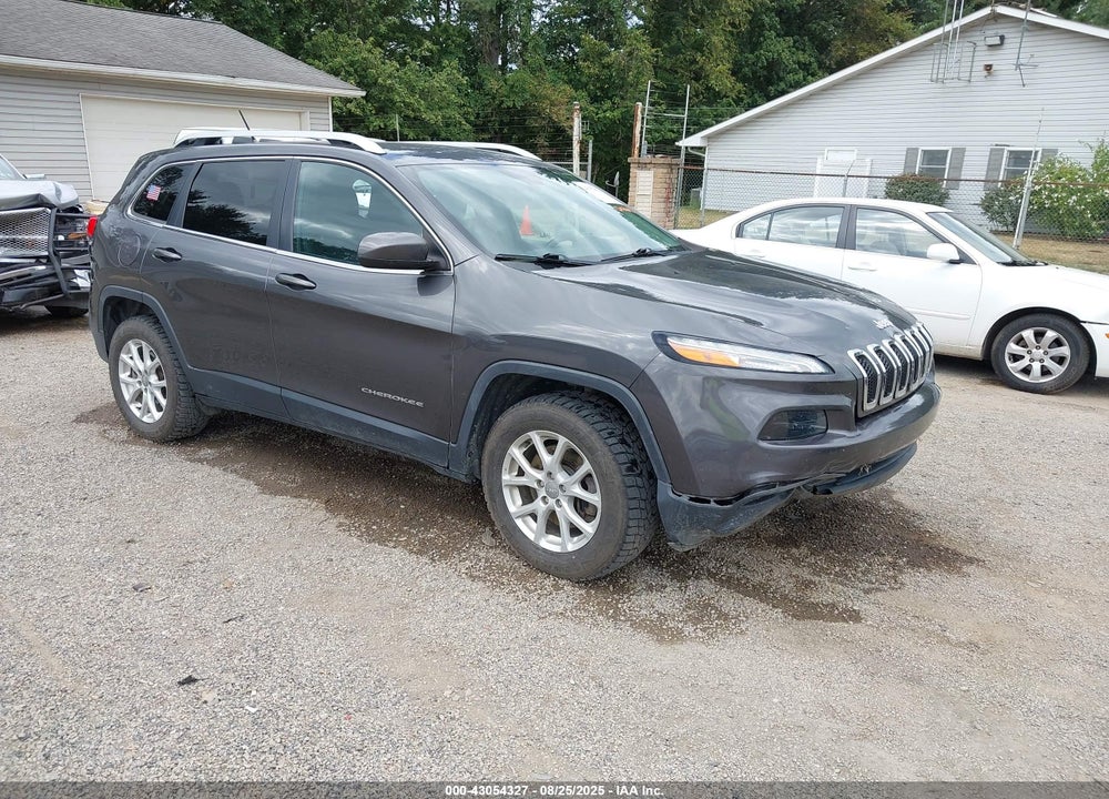 2017 JEEP CHEROKEE LATITUDE 4X4 VIN: 1C4PJMCB7HW590805