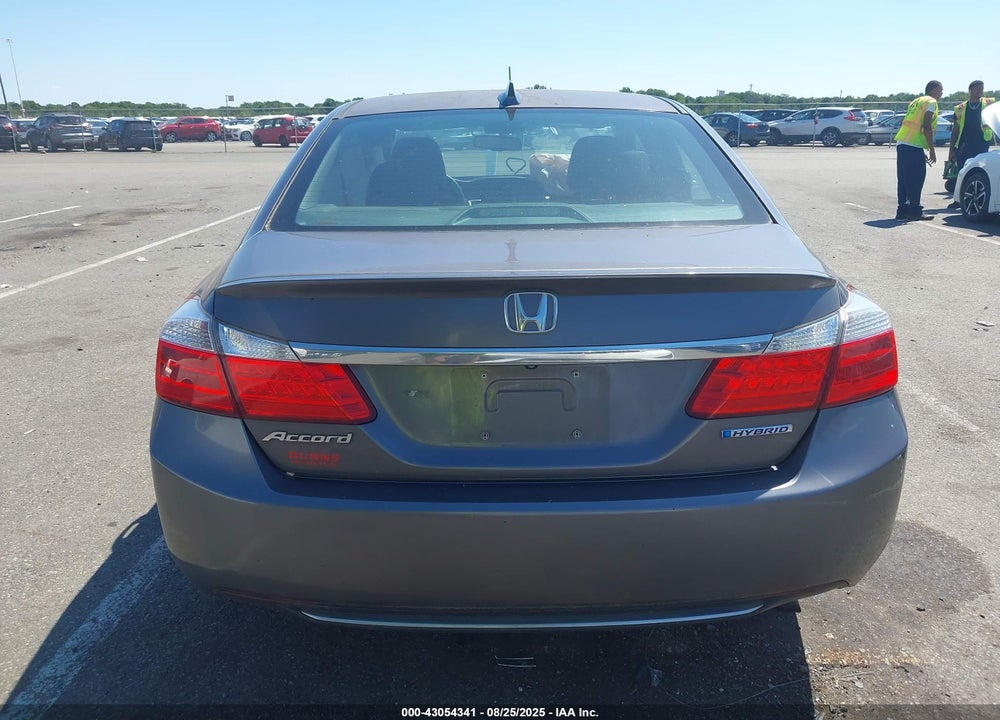 2015 HONDA ACCORD VIN: 1HGCR6F52FA003642