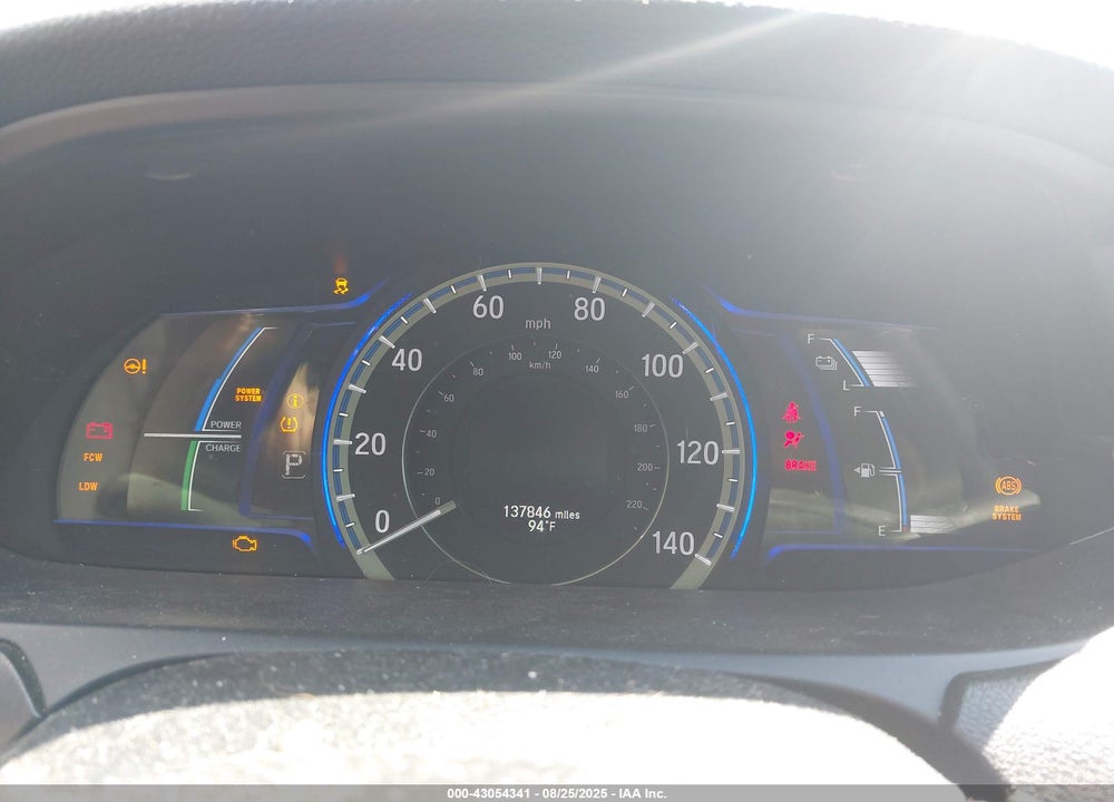 2015 HONDA ACCORD VIN: 1HGCR6F52FA003642