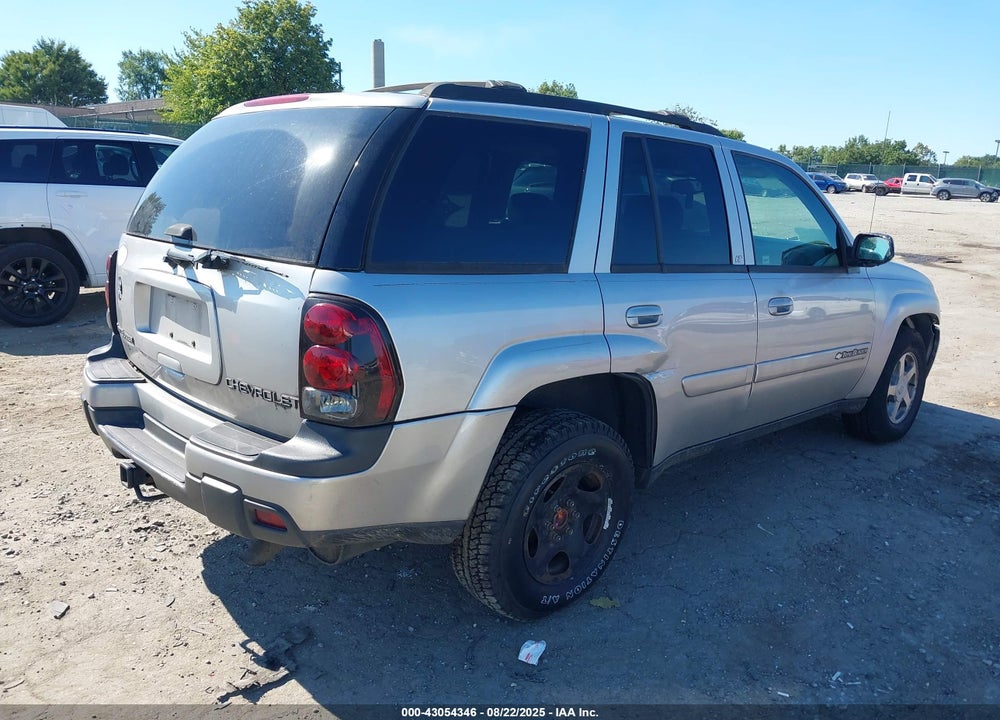 2004 CHEVROLET TRAILBLAZER LT VIN: 1GNDT13S642298177