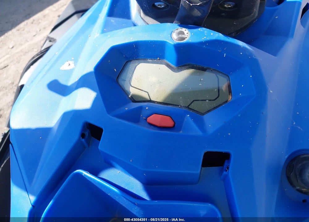2023 SEADOO SEA-DOO SPARK-TRIXX VIN: YDV56834A323