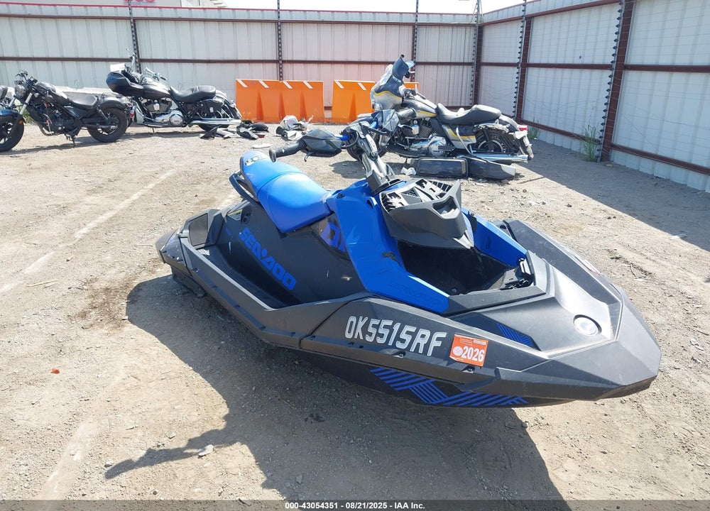 2023 SEADOO SEA-DOO SPARK-TRIXX VIN: YDV56834A323
