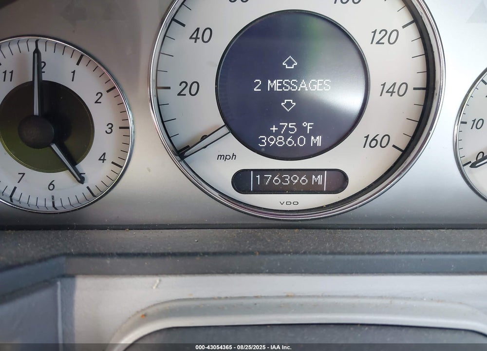 2005 MERCEDES-BENZ E 500 VIN: WDBUF70J25A669582