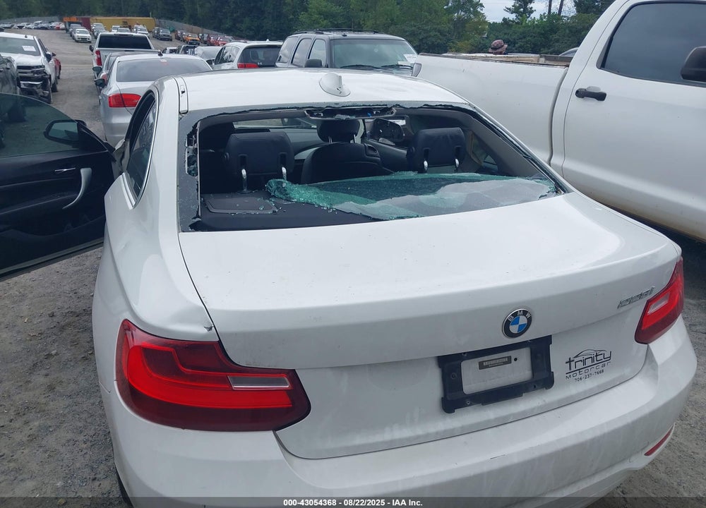 2014 BMW 2 SERIES VIN: WBA1F5C58EVV99020
