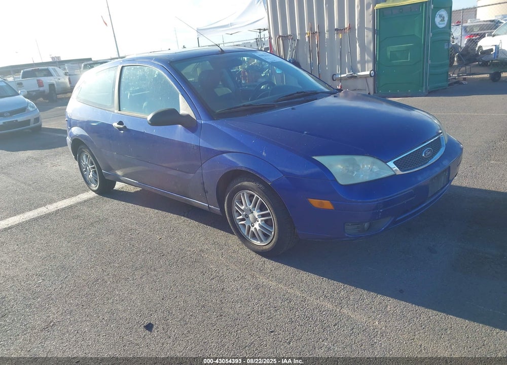 2005 FORD FOCUS ZX3 VIN: 3FAFP31N65R151469