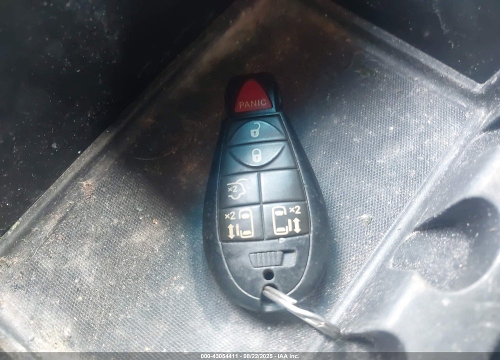 2015 DODGE GRAND CARAVAN SXT VIN: 2C4RDGCGXFR616168