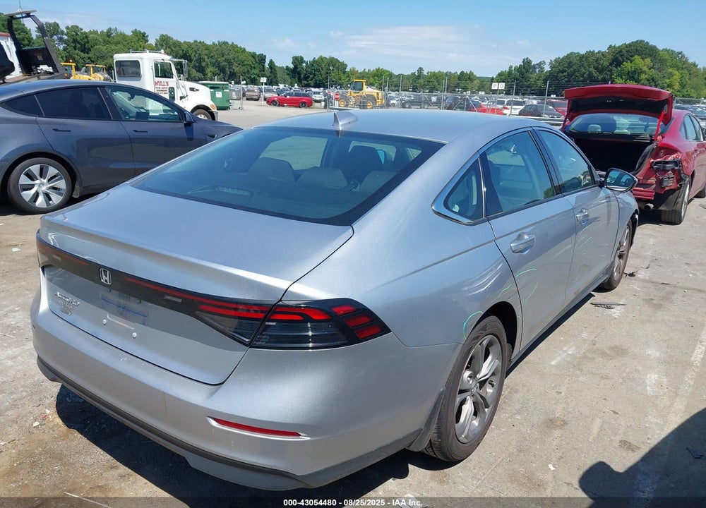 2024 HONDA ACCORD EX VIN: 1HGCY1F31RA028296