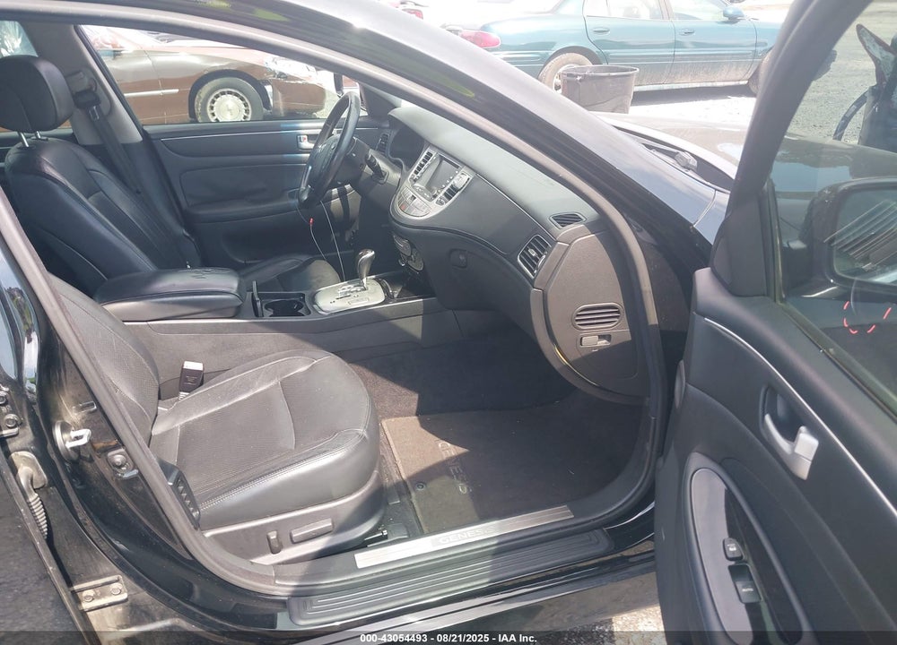 2014 HYUNDAI GENESIS 3.8 VIN: KMHGC4DD8EU263049