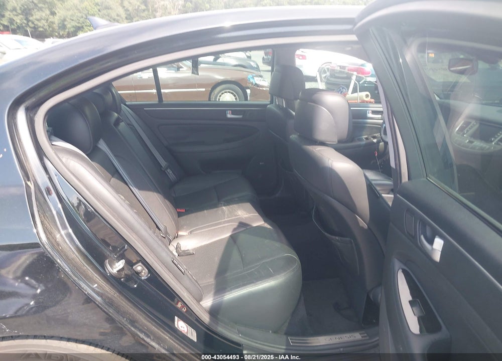 2014 HYUNDAI GENESIS 3.8 VIN: KMHGC4DD8EU263049