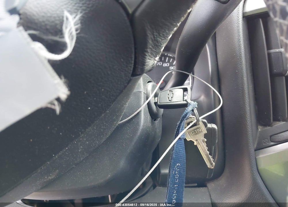 2014 CHEVROLET SILVERADO 1500 VIN: 1GCRCREH9EZ239762
