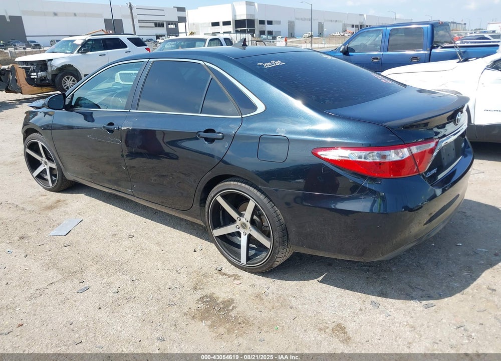 2015 TOYOTA CAMRY SE VIN: 4T1BF1FK8FU896020