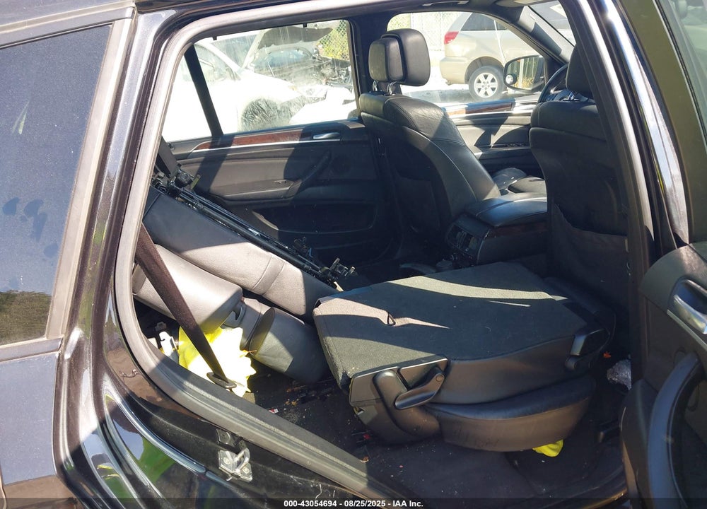 2011 BMW X5 VIN: 5UXZV4C54BL409383