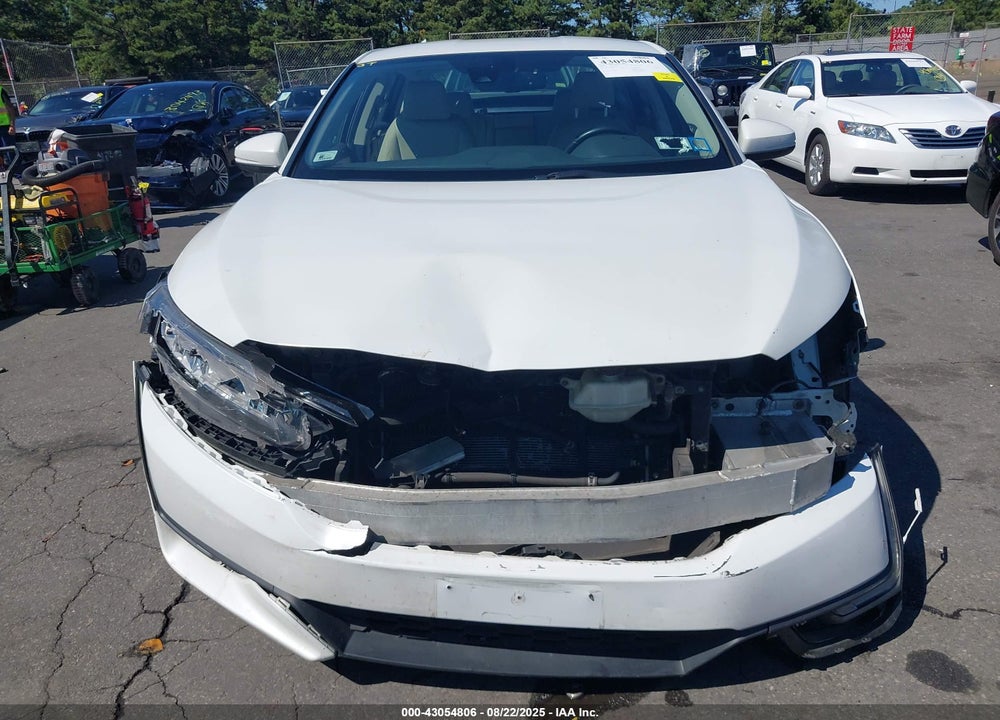 2018 HONDA CLARITY PLUG-IN HYBRID VIN: JHMZC5F31JC013125