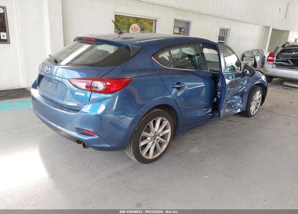 2017 MAZDA 3 VIN: JM1BN1L35H1124521
