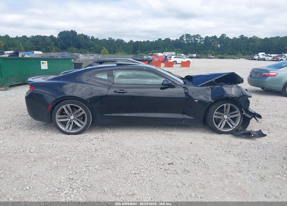 2018 CHEVROLET CAMARO VIN: 1G1FB1RS4J0136785
