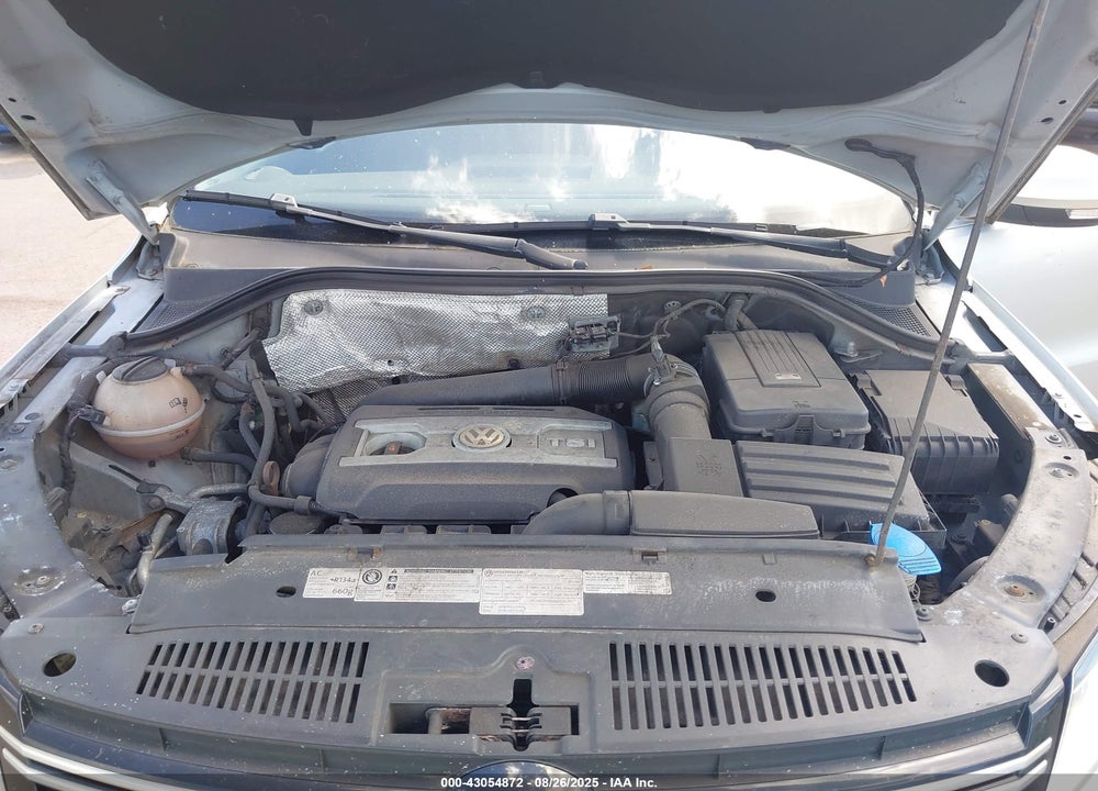 2013 VOLKSWAGEN TIGUAN SE VIN: WVGAV7AX2DW528597