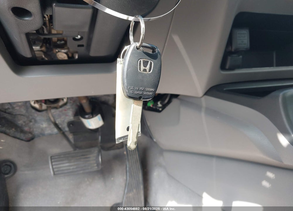 2010 HONDA CIVIC VIN: 2HGFA1F56AH304531