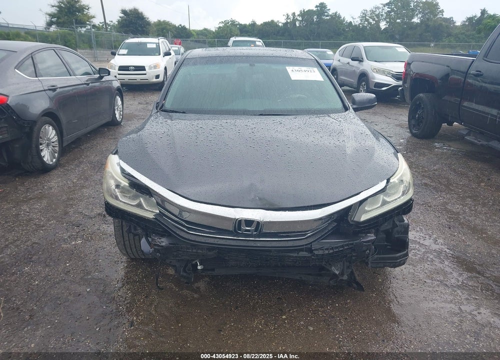 2016 HONDA ACCORD VIN: 1HGCR2F88GA236493