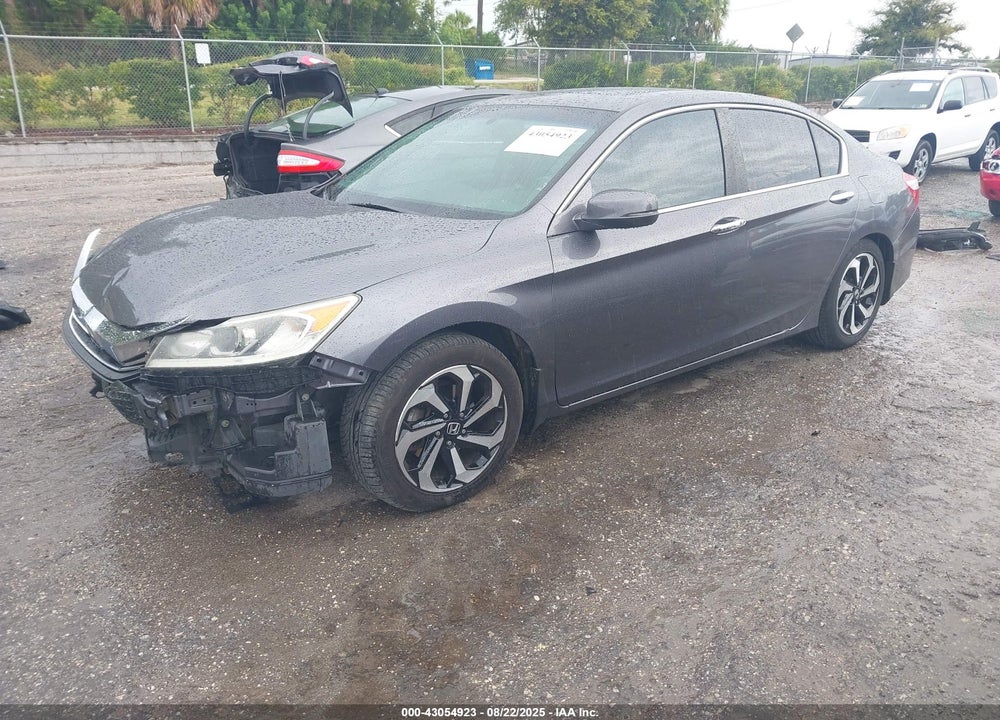2016 HONDA ACCORD VIN: 1HGCR2F88GA236493