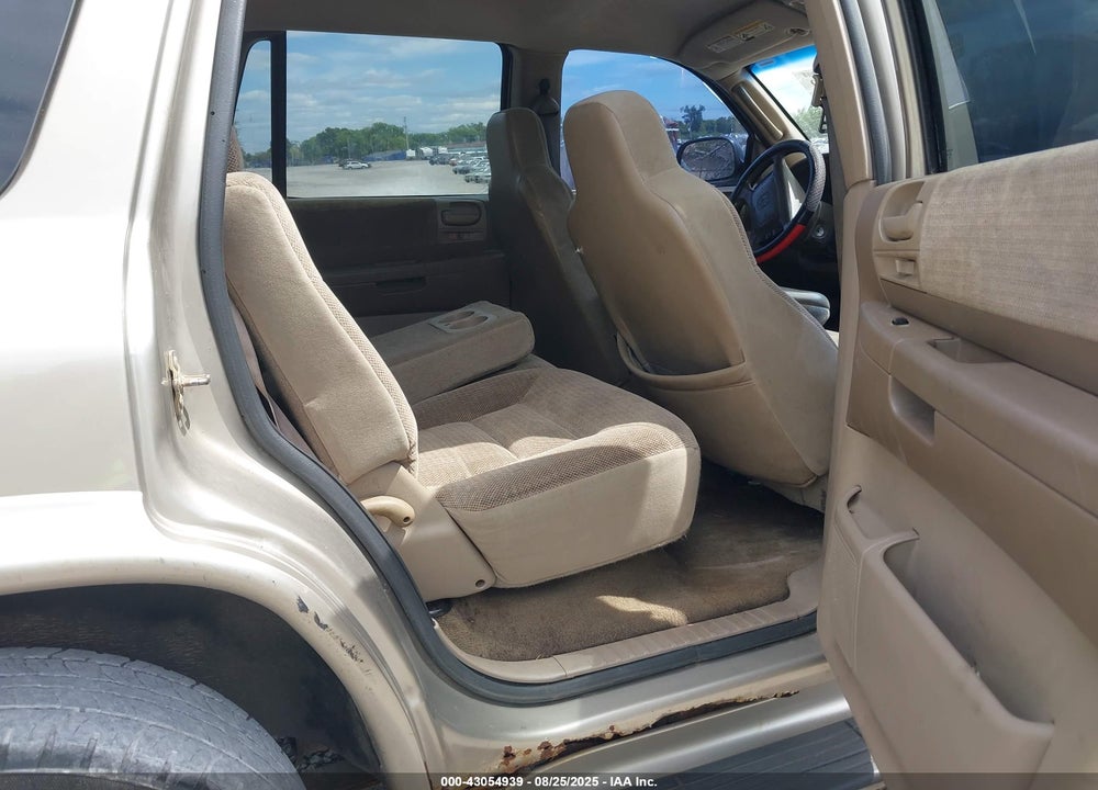 2003 DODGE DURANGO SLT VIN: 1D4HS48N33F526857