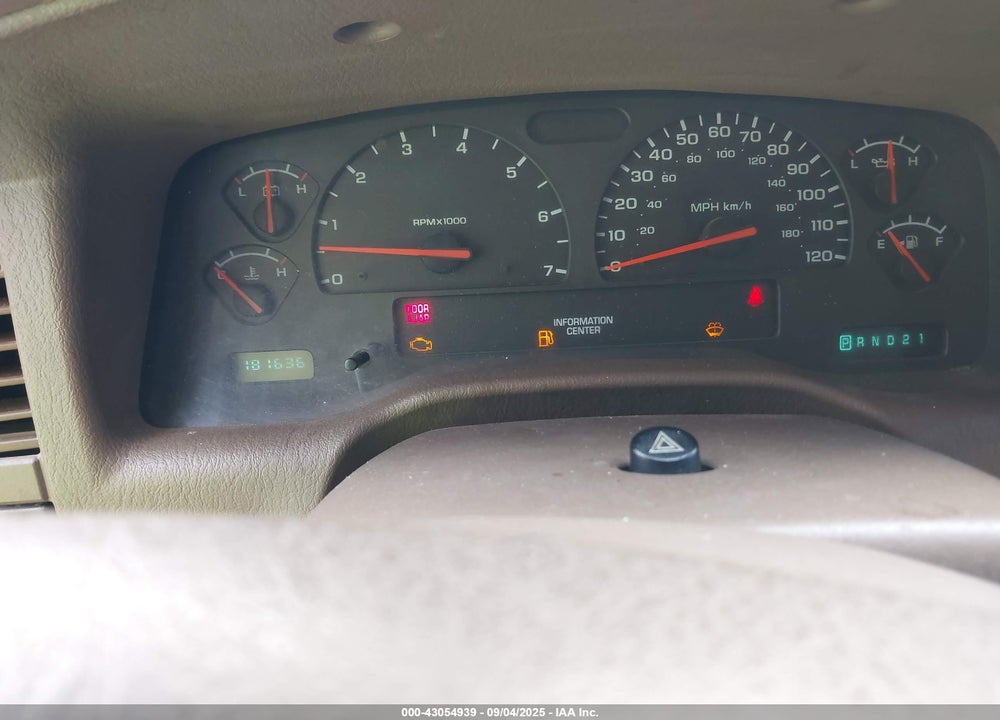 2003 DODGE DURANGO SLT VIN: 1D4HS48N33F526857