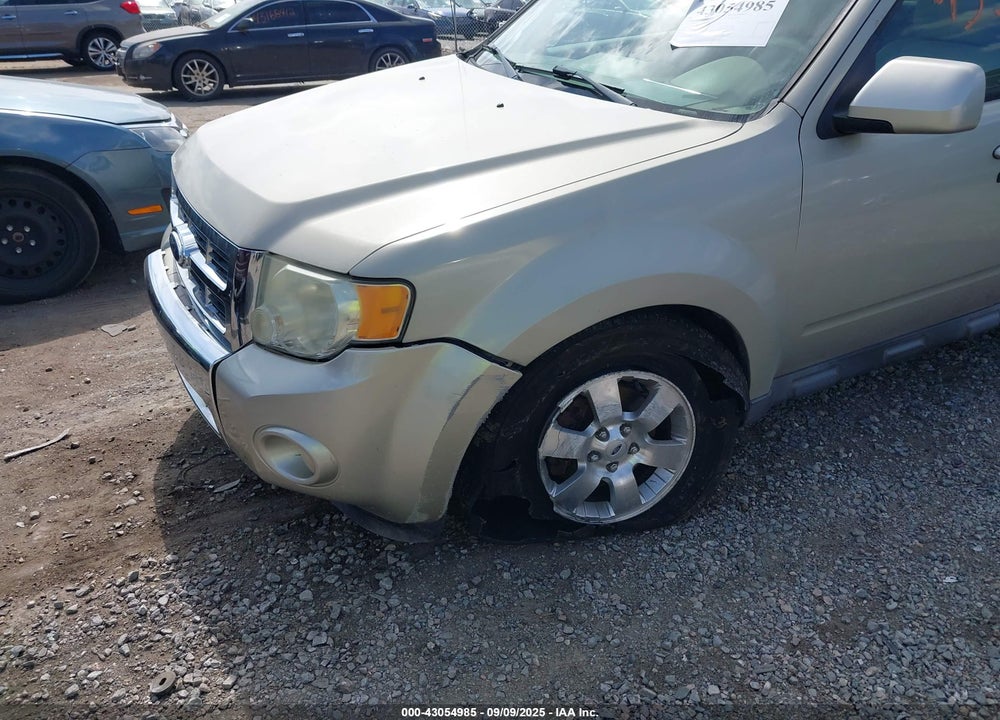 2011 FORD ESCAPE VIN: 1FMCU9EG2BKC70796