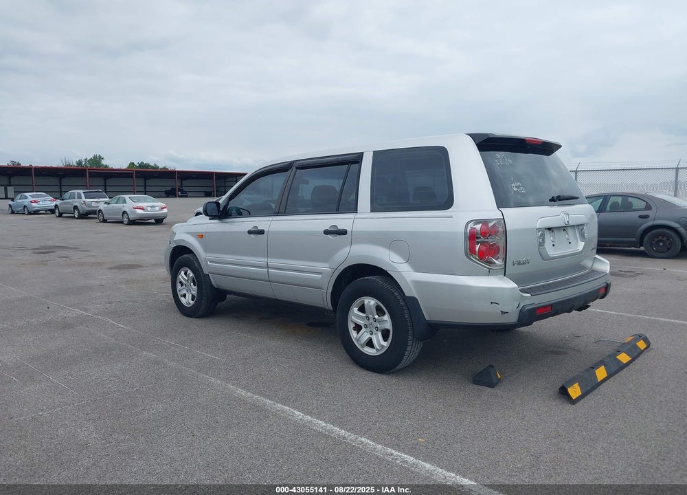 2006 HONDA PILOT LX VIN: 5FNYF181X6B007827
