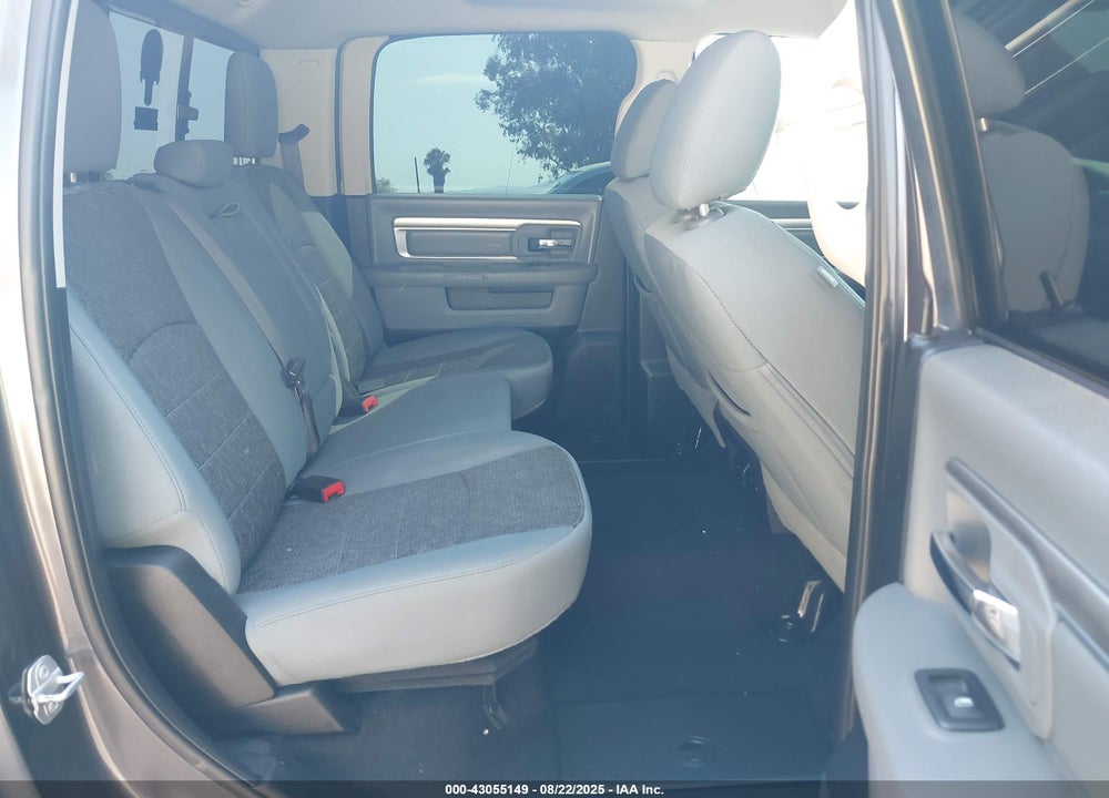2019 RAM 1500 VIN: 1C6RR7LT6KS649554