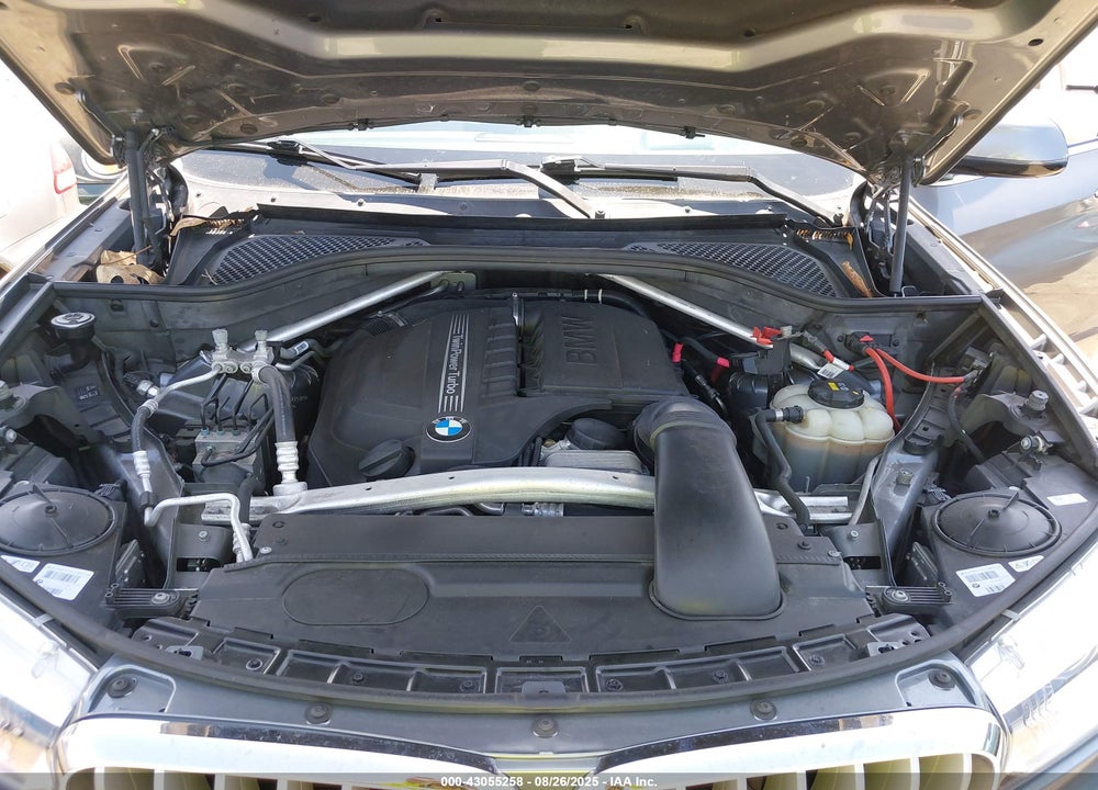 2017 BMW X5 VIN: 5UXKR0C31H0X79181